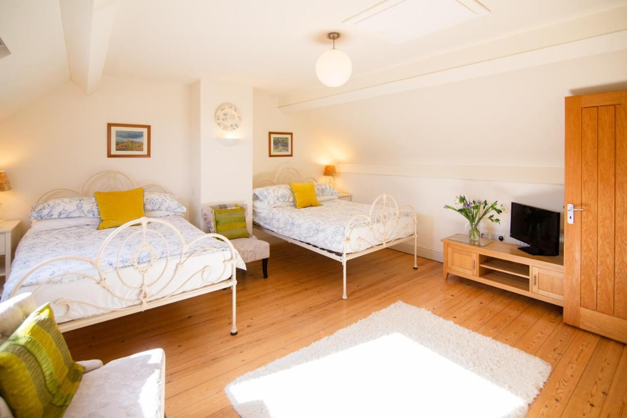 Higher Weddicott Barn Holiday Cottage - Self Catering Chagford Extérieur photo