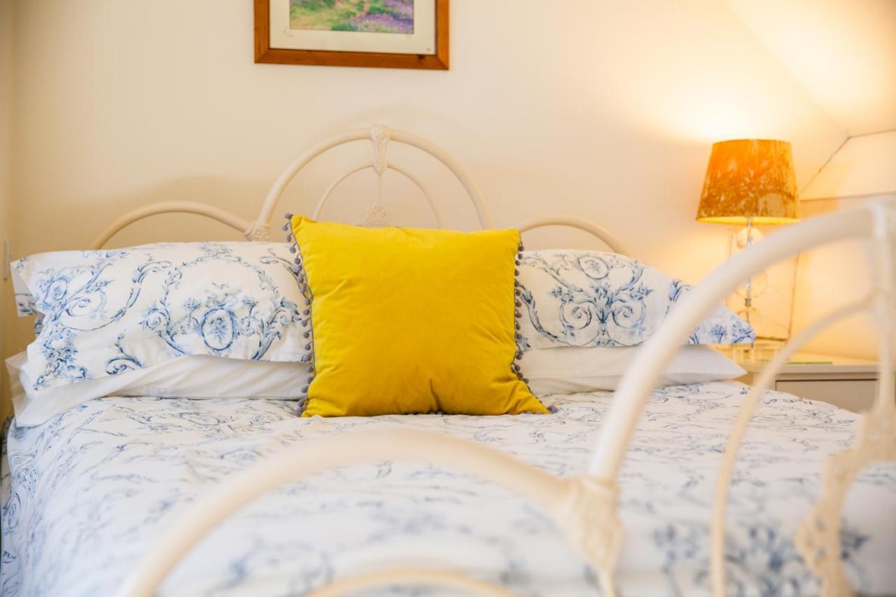 Higher Weddicott Barn Holiday Cottage - Self Catering Chagford Extérieur photo