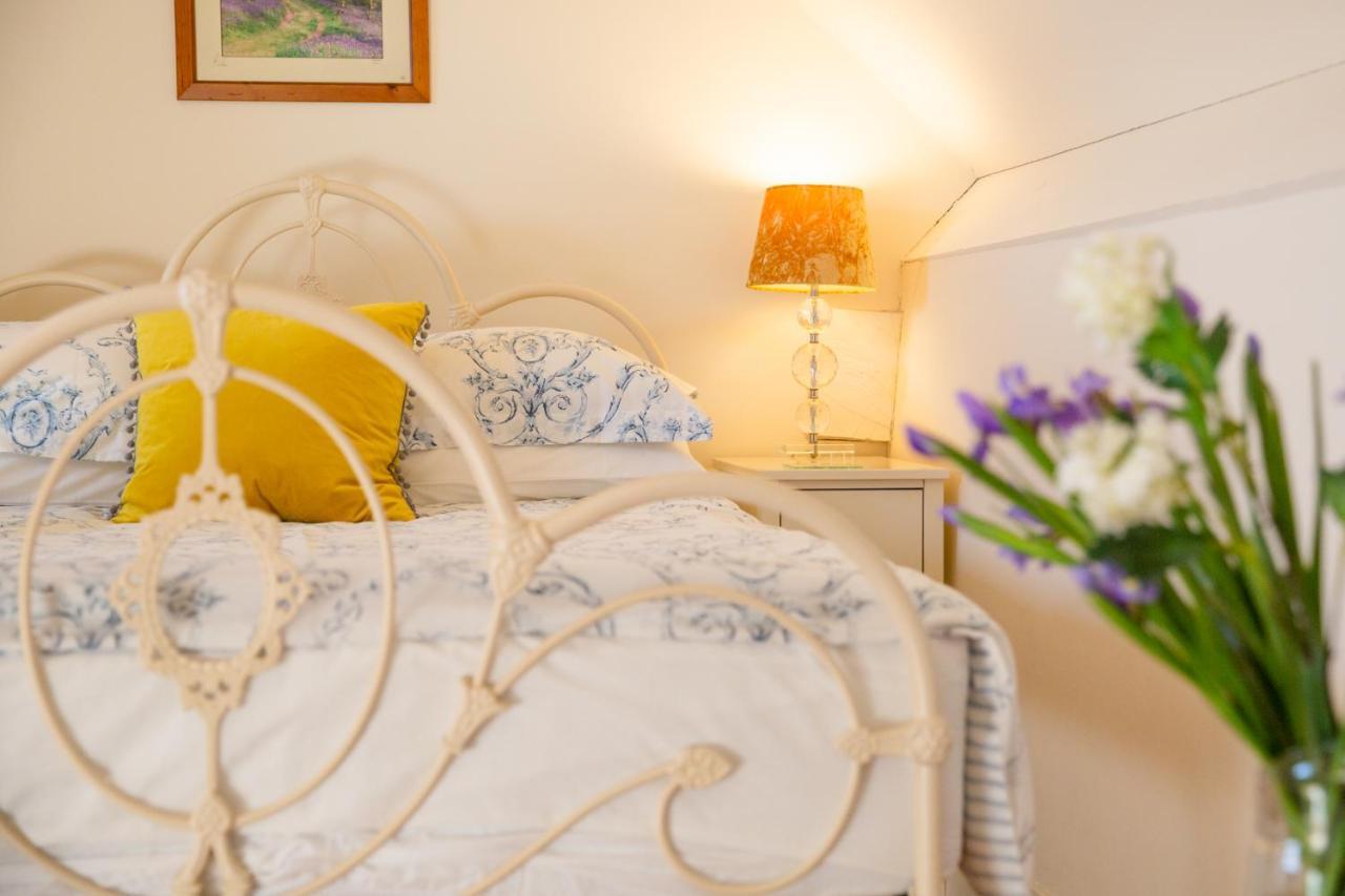 Higher Weddicott Barn Holiday Cottage - Self Catering Chagford Extérieur photo